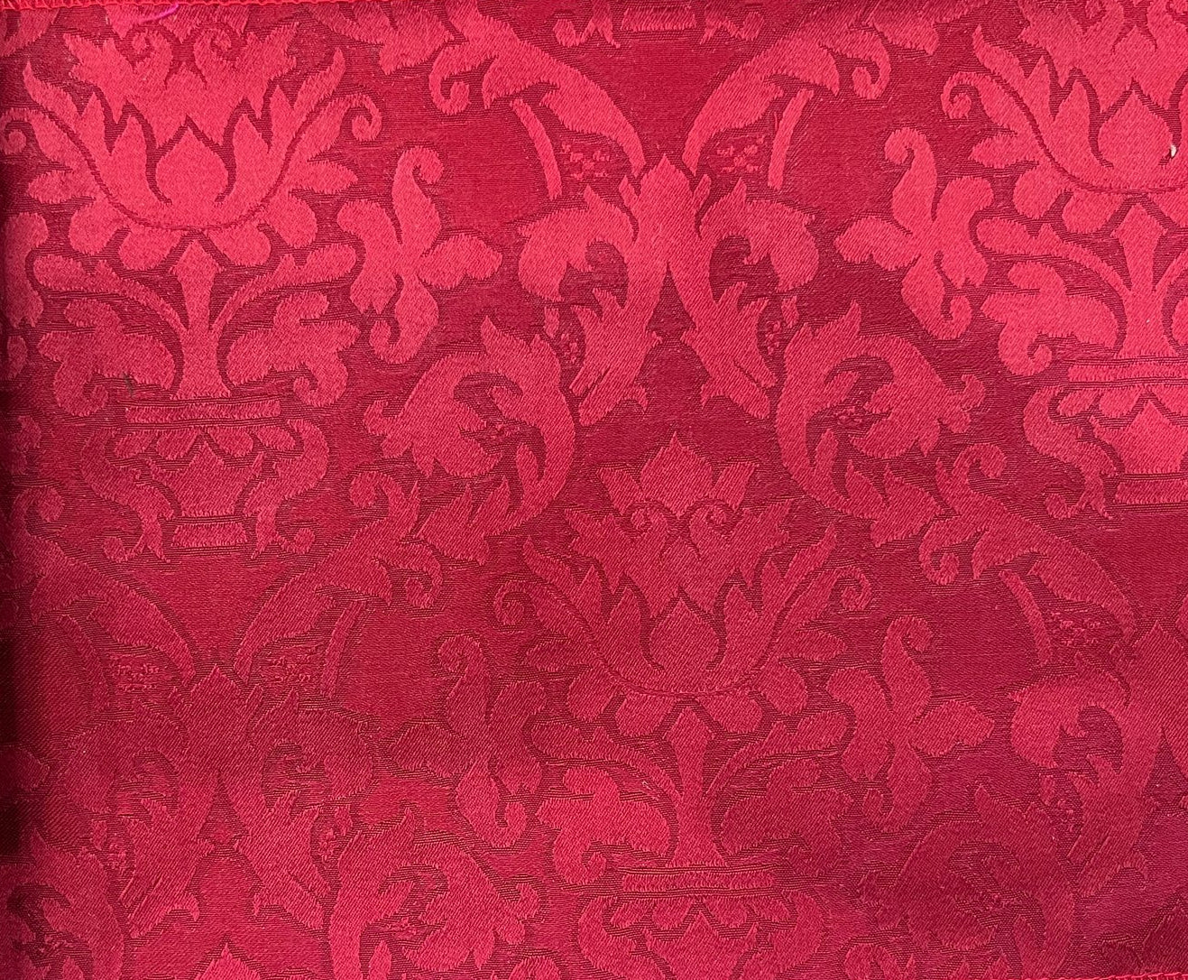Silk fabric-Fleur de Panier-60% silk/40% cotton-140 cm wide-red