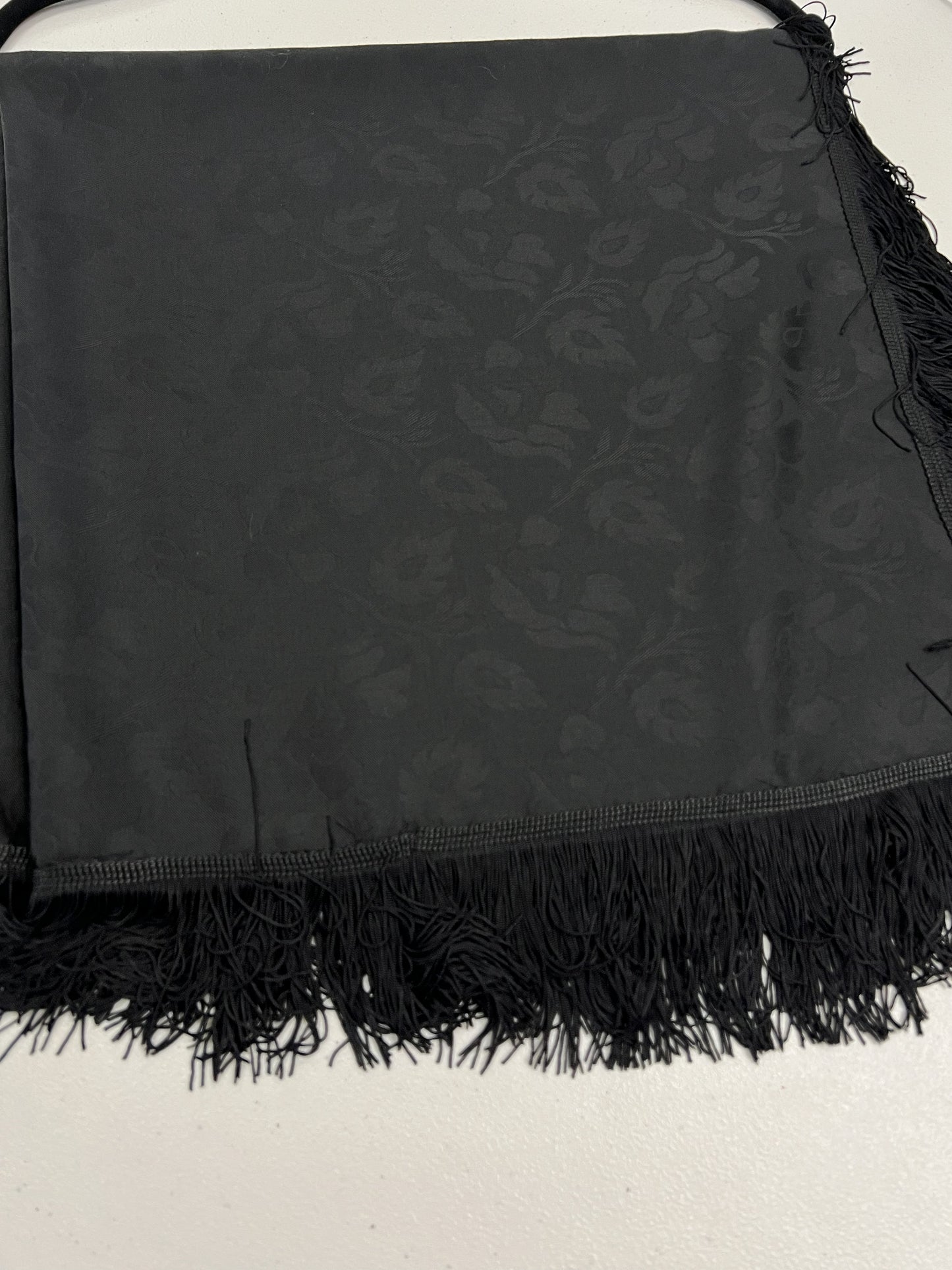 Shawl-Marguerite with fringe-80 cm x 80 cm-wool/PE jacquard-black-Handmade by Gina!
