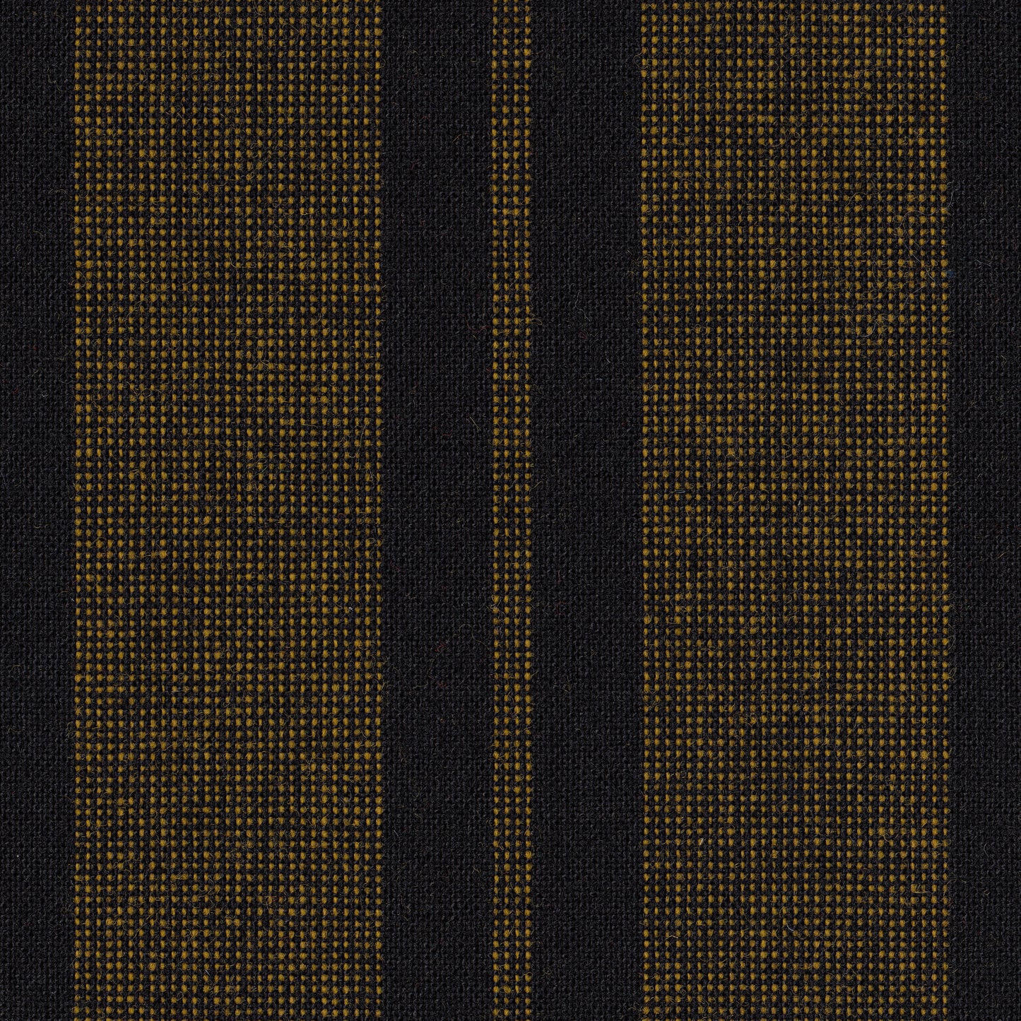 Wool-Tromsstakk 160 cm wide 500 gr weight-black with yellow stripes