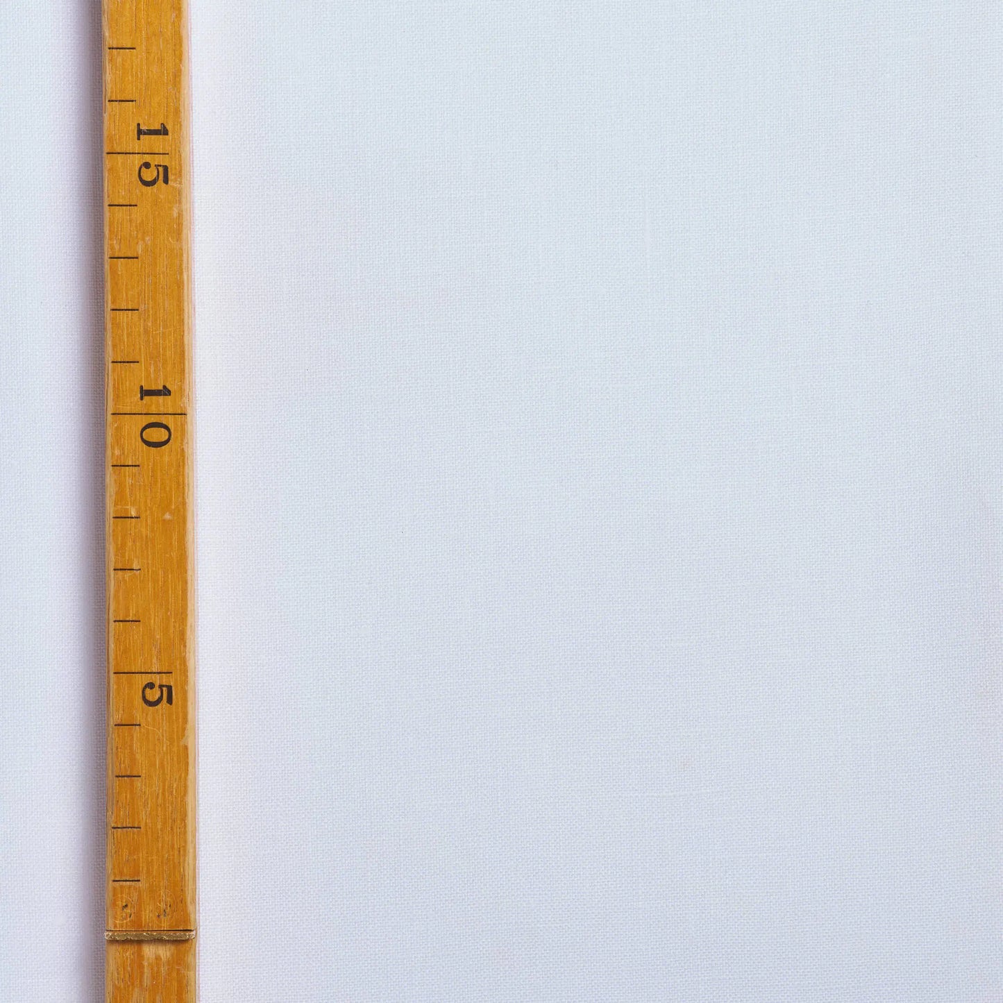 Linen-Sølje 01(Linskjorte VA 22) 100% linen-142cm wide-white