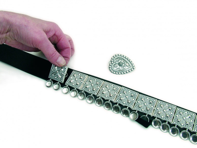 Assembly of plaque belt 551000