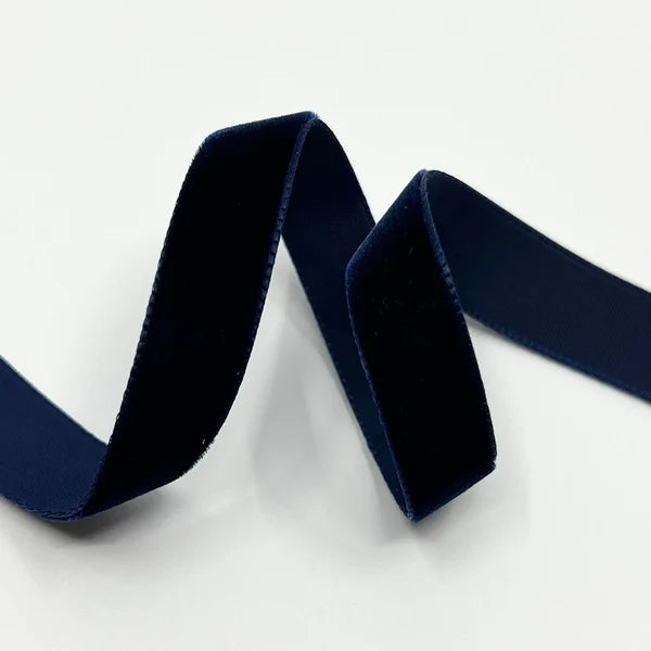 Velvet ribbon 16mm-dark navy