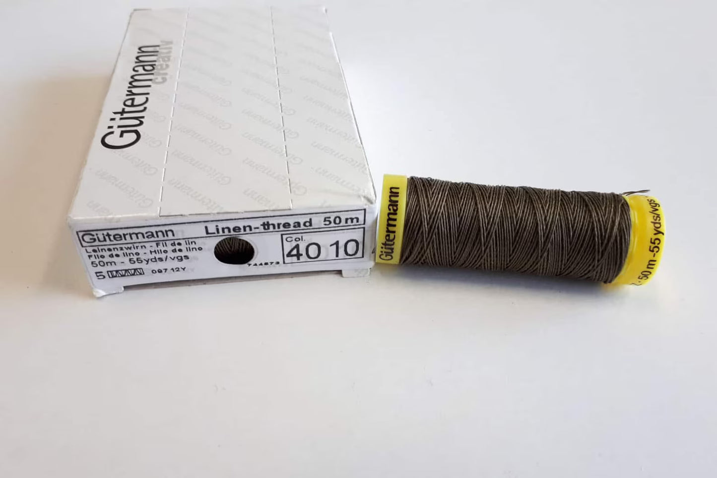 Gutermann 100% linen handsewing thread-50 m