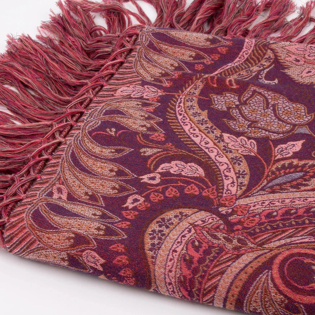 Wiener shawl-silk/wool-140x140cm with long fringes