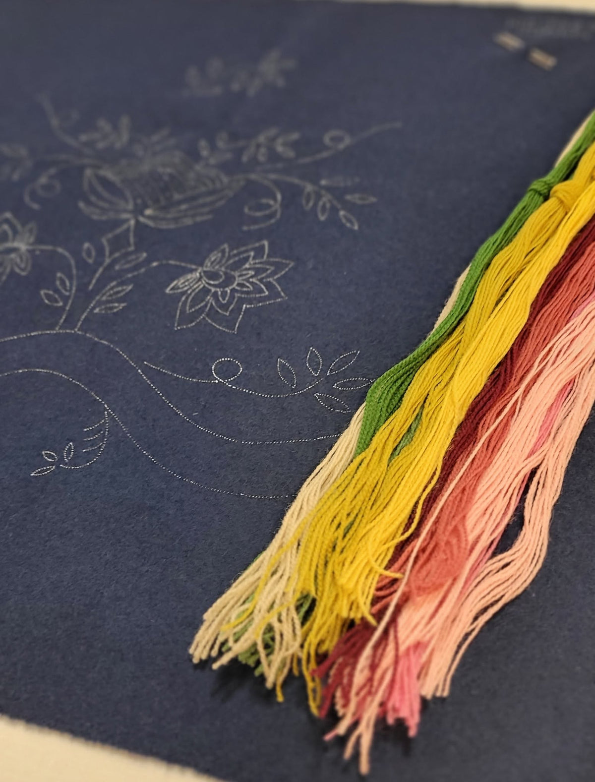 Bunad embroidery practice kit-Lundeby B9 Bunad
