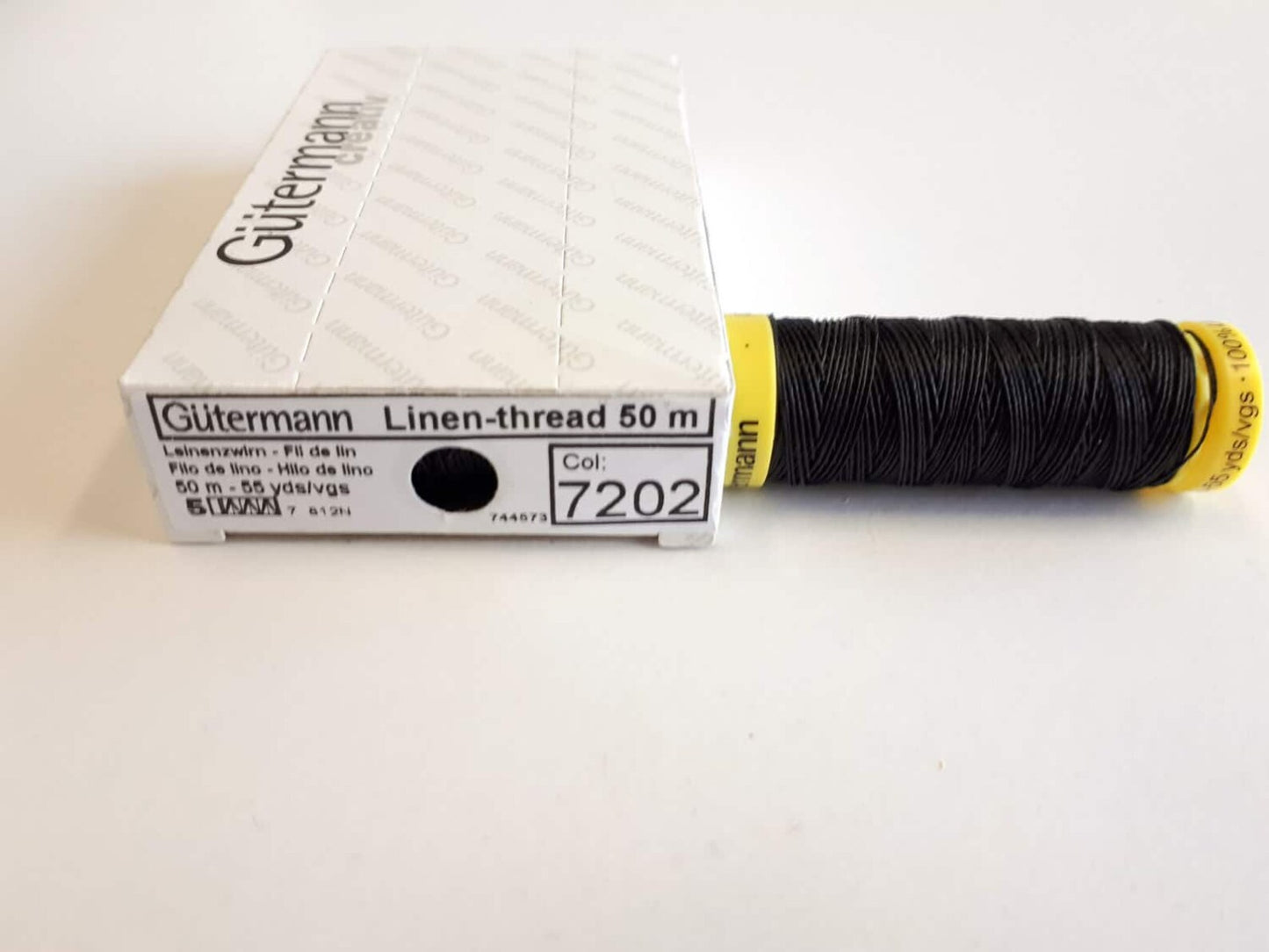 Gutermann 100% linen handsewing thread-50 m