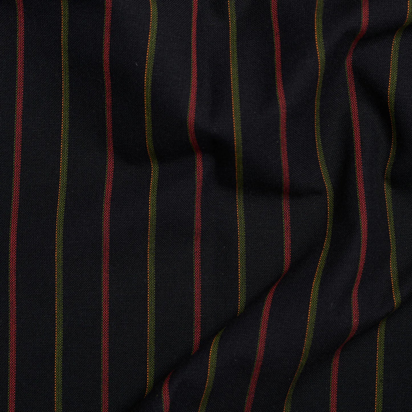 Hulda 06-black w/red/grn stripe