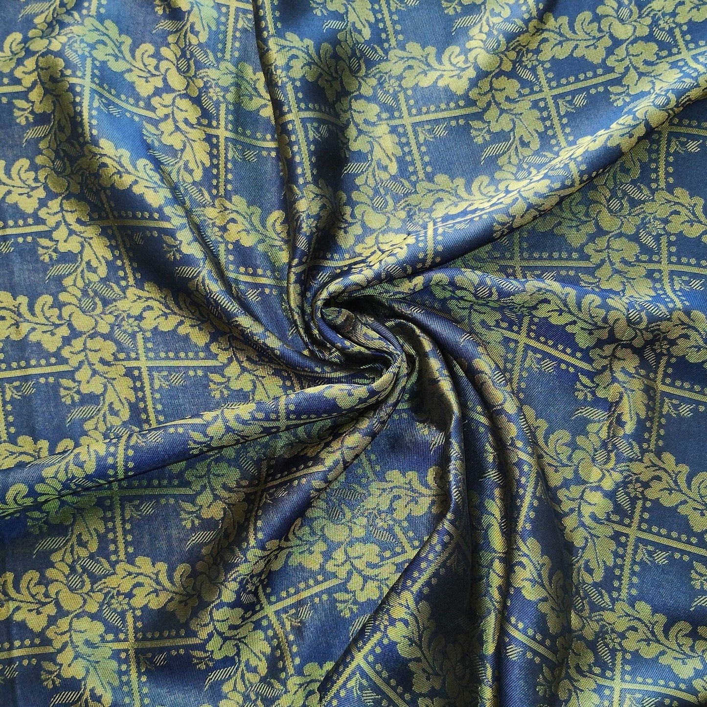 Silk scarf S28 series-70x70cm