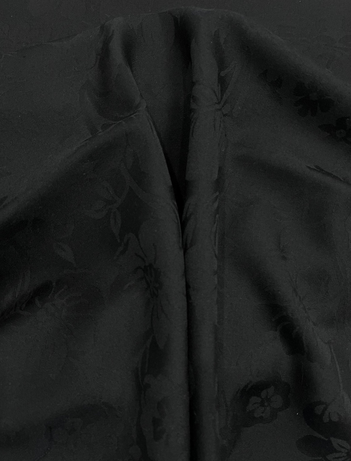 Wool fabric-1700-talls Ulldamask-4210-100% wool-150 cm wide-450 gr weight-black 190