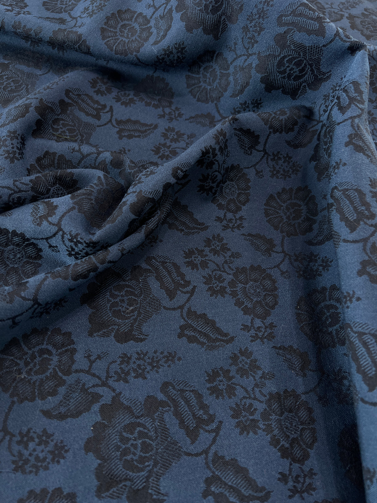 Silk fabric-Damask JP5016-50% silk/50% wool-175cm wide-425gr weight-navy/black