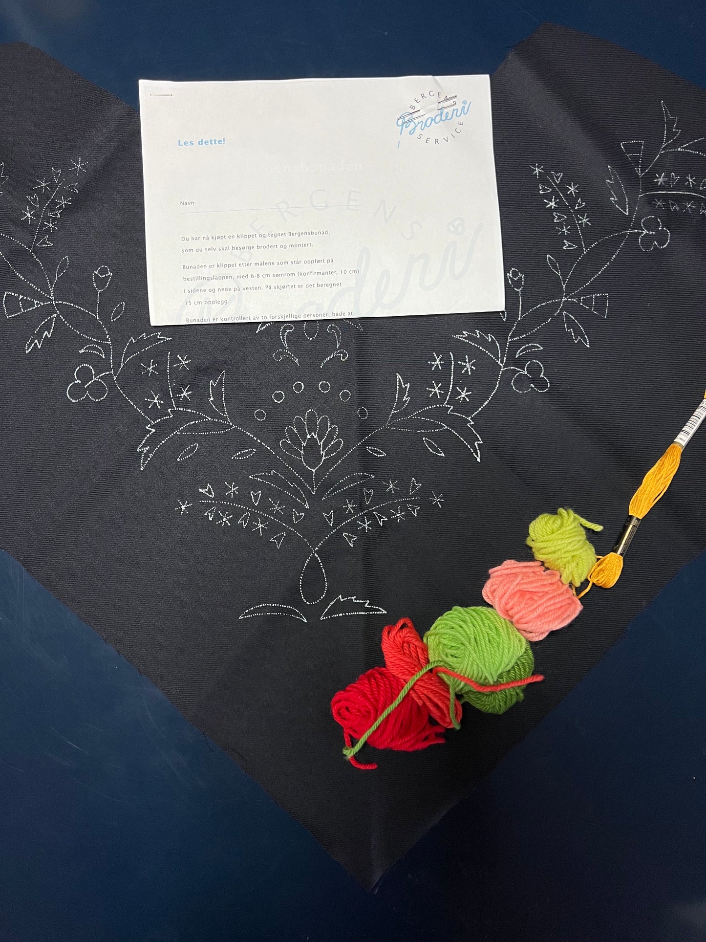 Bunad embroidery practice kit-Bergensbunad