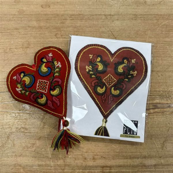Pin cushion kit-heart-red