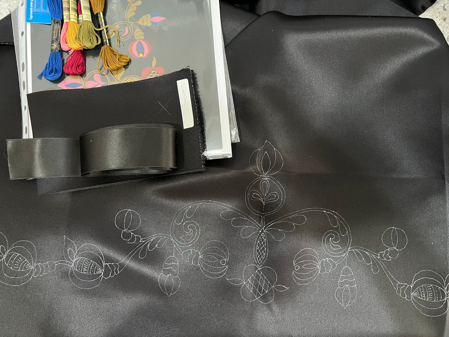 Apron kit-for the Rondastakk Bunad - black silk with embroidery