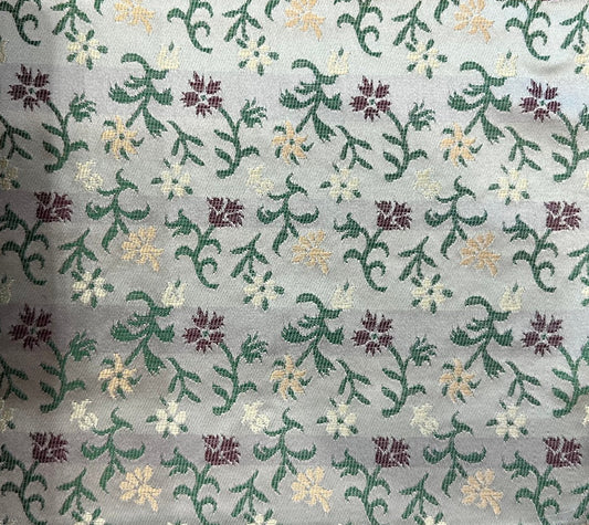 Silk-Svartisen-140 cm wide-pale green
