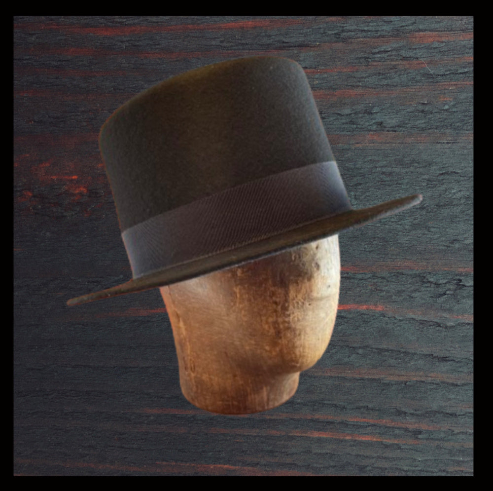 Bunad hat-model 3
